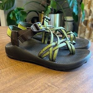 Chaco Chaco Women’s Sandals Green/Brown Size 8